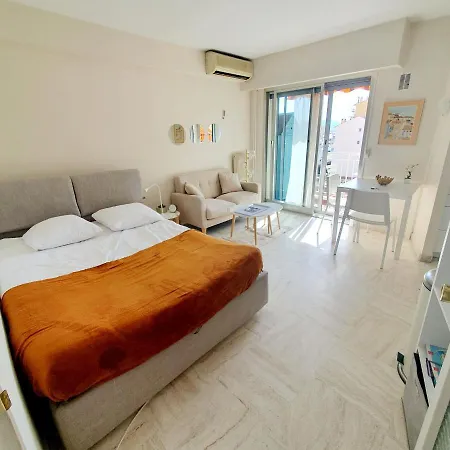 500m Palais 2 Personnes * Cannes